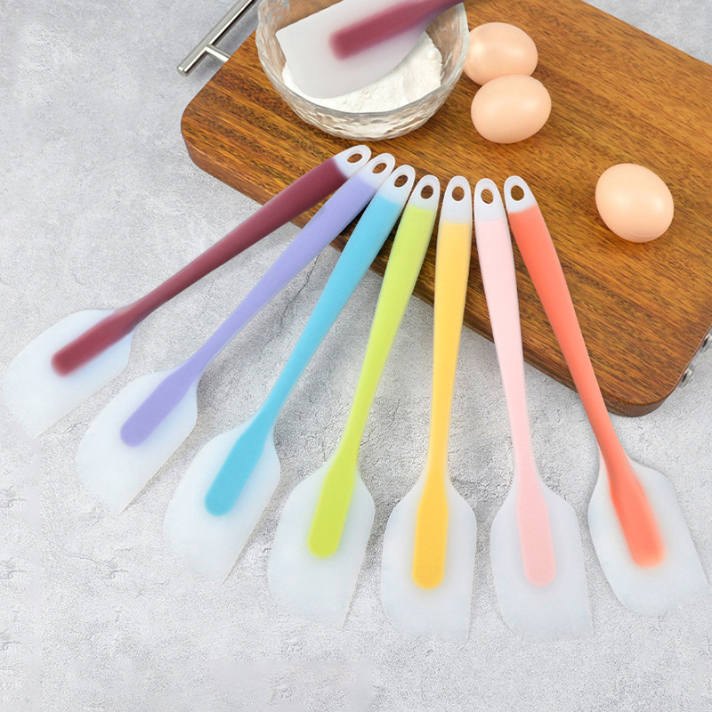 Kitchen Gadgets You Must Have - 2 Size Flexible Silicone Scraper Heat