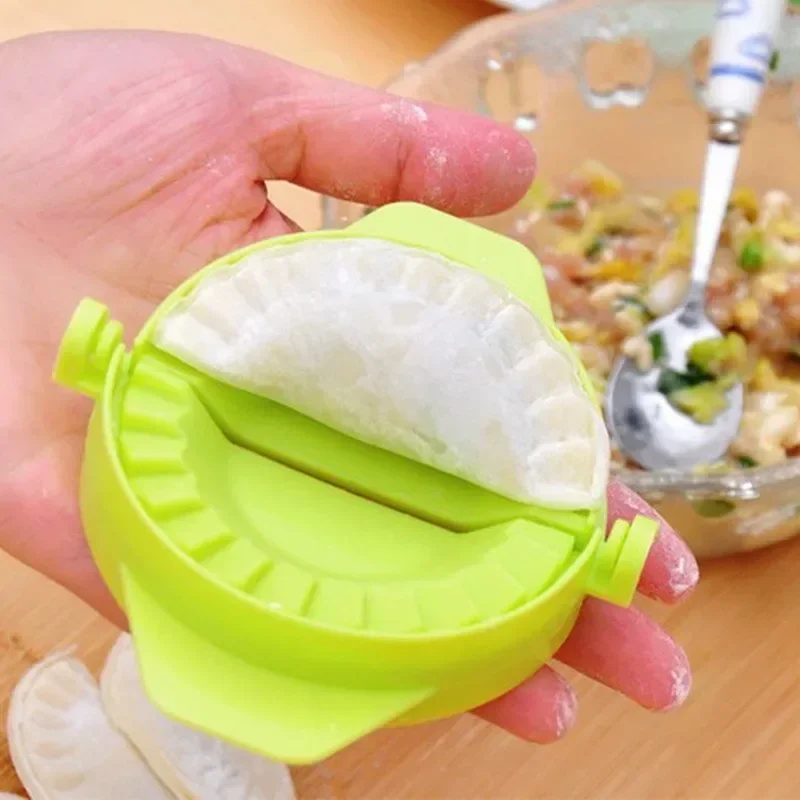 Kitchen Gadgets DIY Crescent S - Kitchen Gadgets Dumpling Maker recension och pris